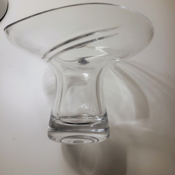 ROGASKA SLOVENIAN TIPPERARY CRYSTAL FLARED BUD VASE - Picture 4 of 6